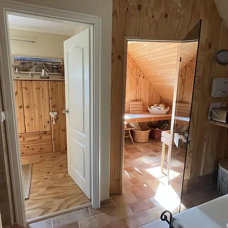 Boddenhus * Fuhlendorf (Mecklenburg-Vorpommern)