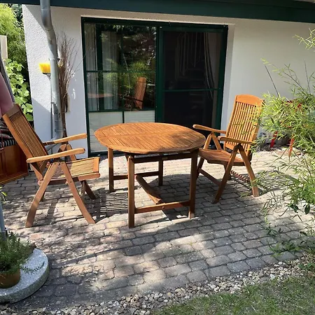 Boddenhus * Fuhlendorf (Mecklenburg-Vorpommern)